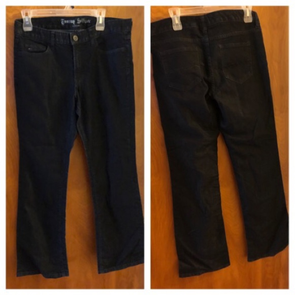 Tommy Hilfiger low rise size 10S Jeans*